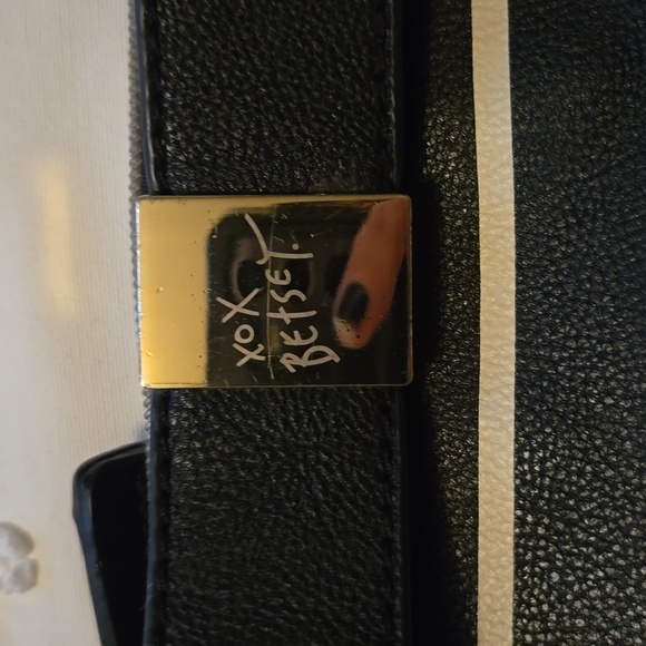 Betsy Johnson Crossbody Purse - Picture 3 of 8